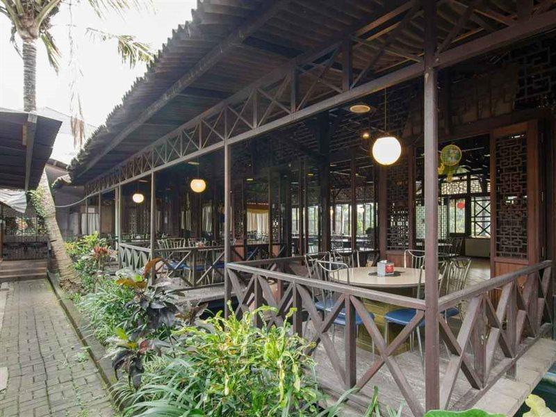 Batu Suki Resort And Hotel Exterior photo